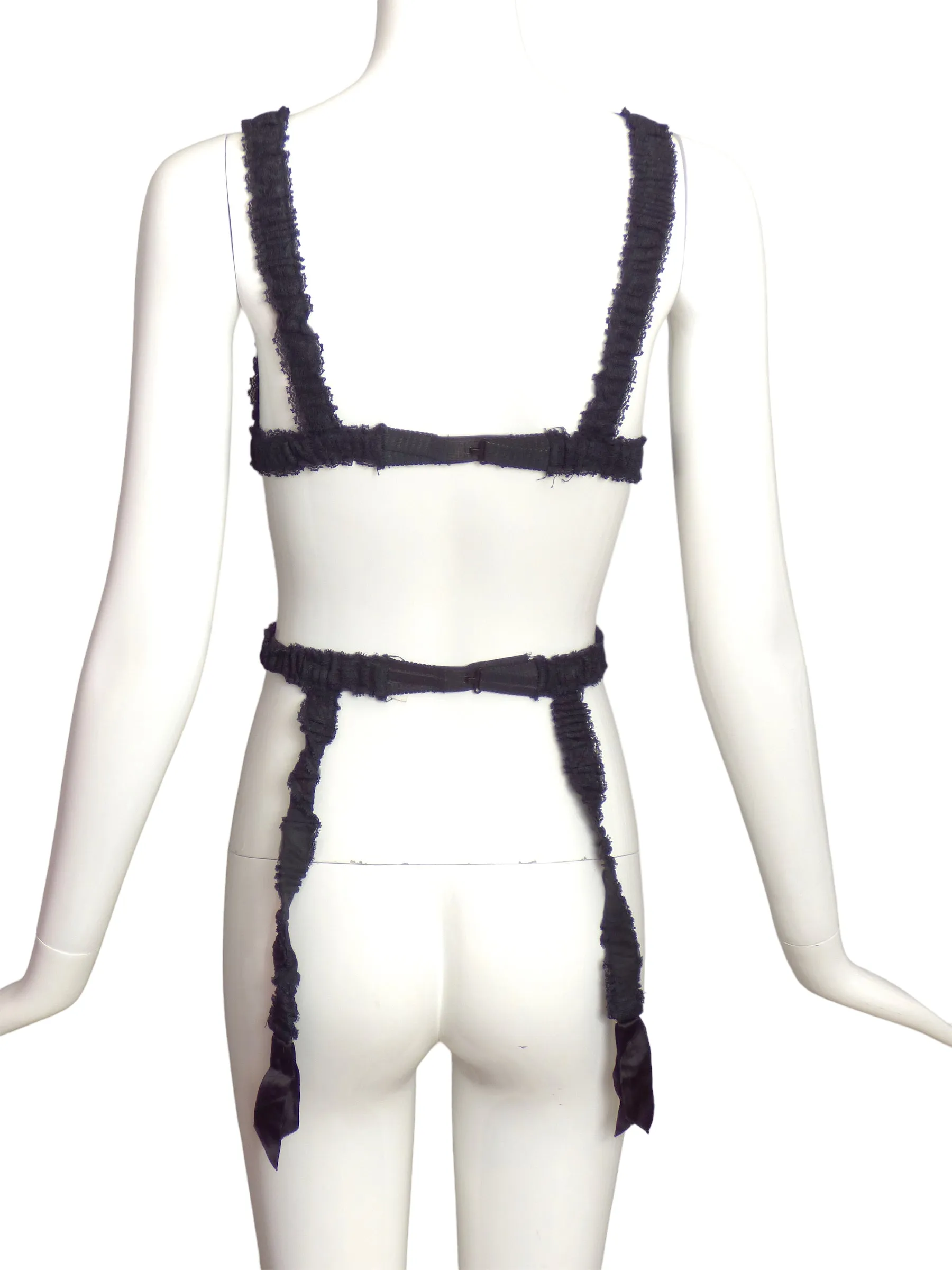 1970s Black Lace Lingerie Set, Size-6 to 10