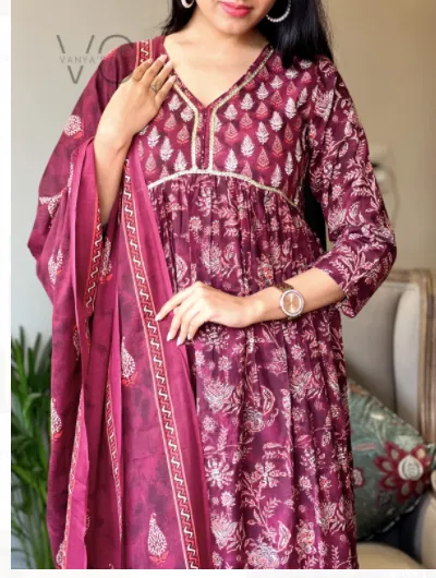 Blossom Wine Floral Salwar Suit Dupatta