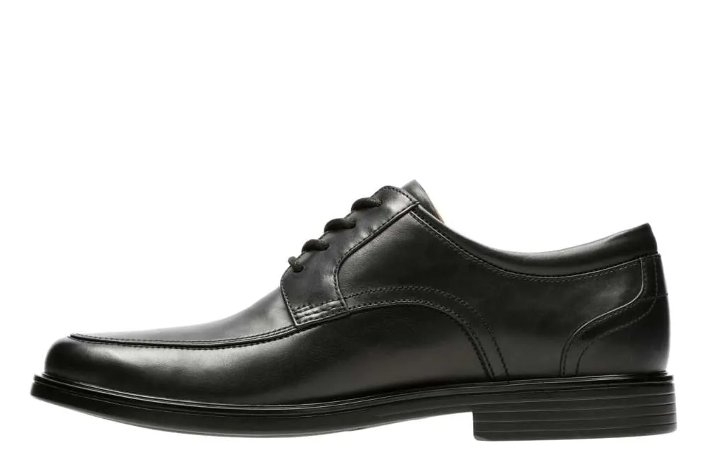 Clarks Mans Shoe Unaldric Park Black