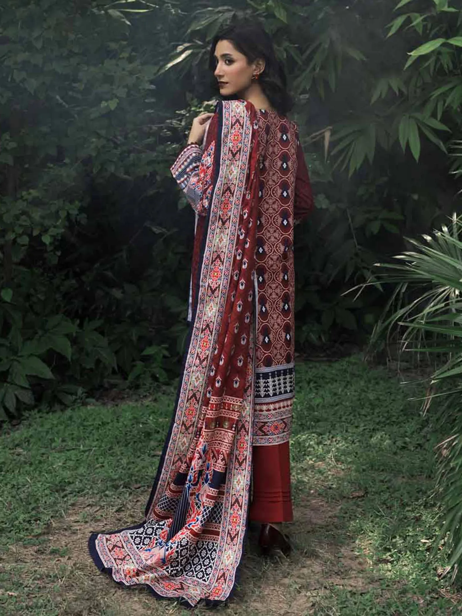 Gul Ahmed Khaddar Red Unstitched Suit (WR-22028)