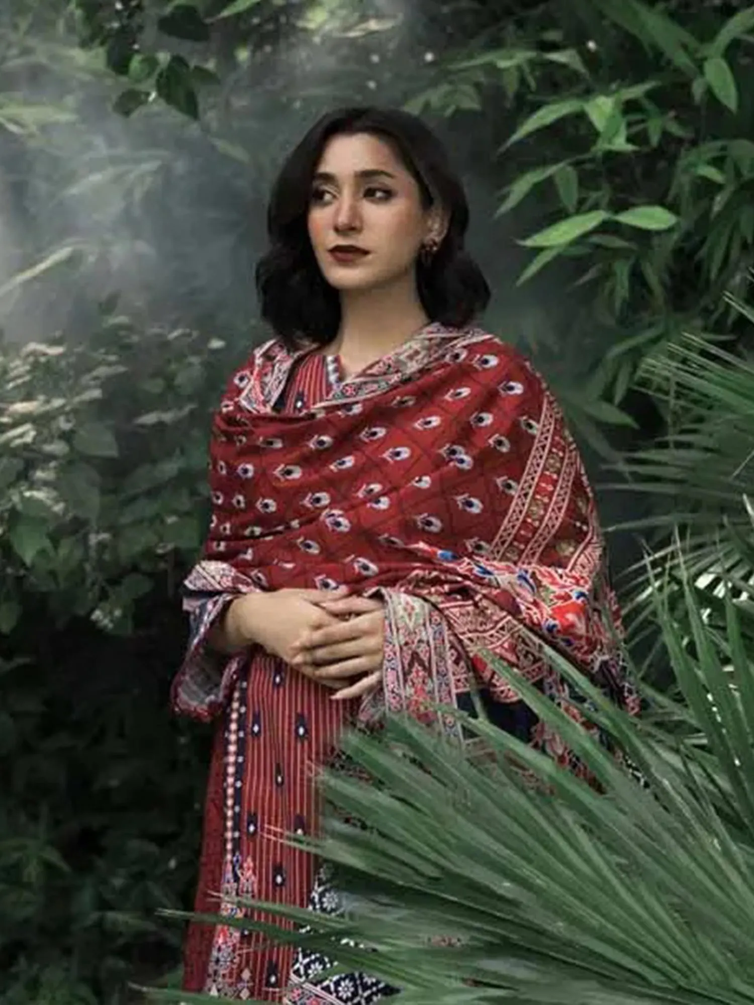 Gul Ahmed Khaddar Red Unstitched Suit (WR-22028)