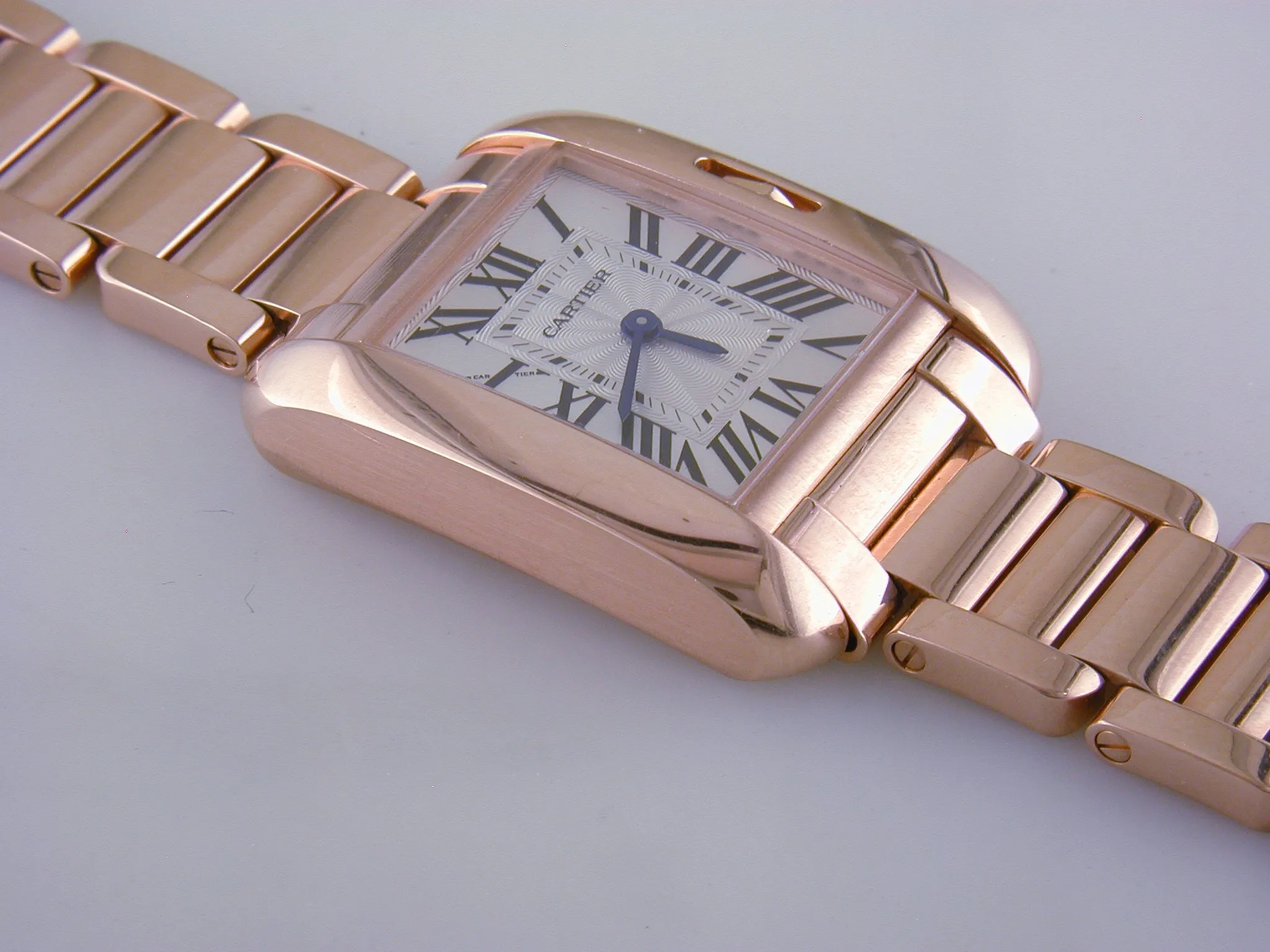 Pre-Owned Cartier Tank Anglaise 18k Rose Gold Quartz Watch W5310013