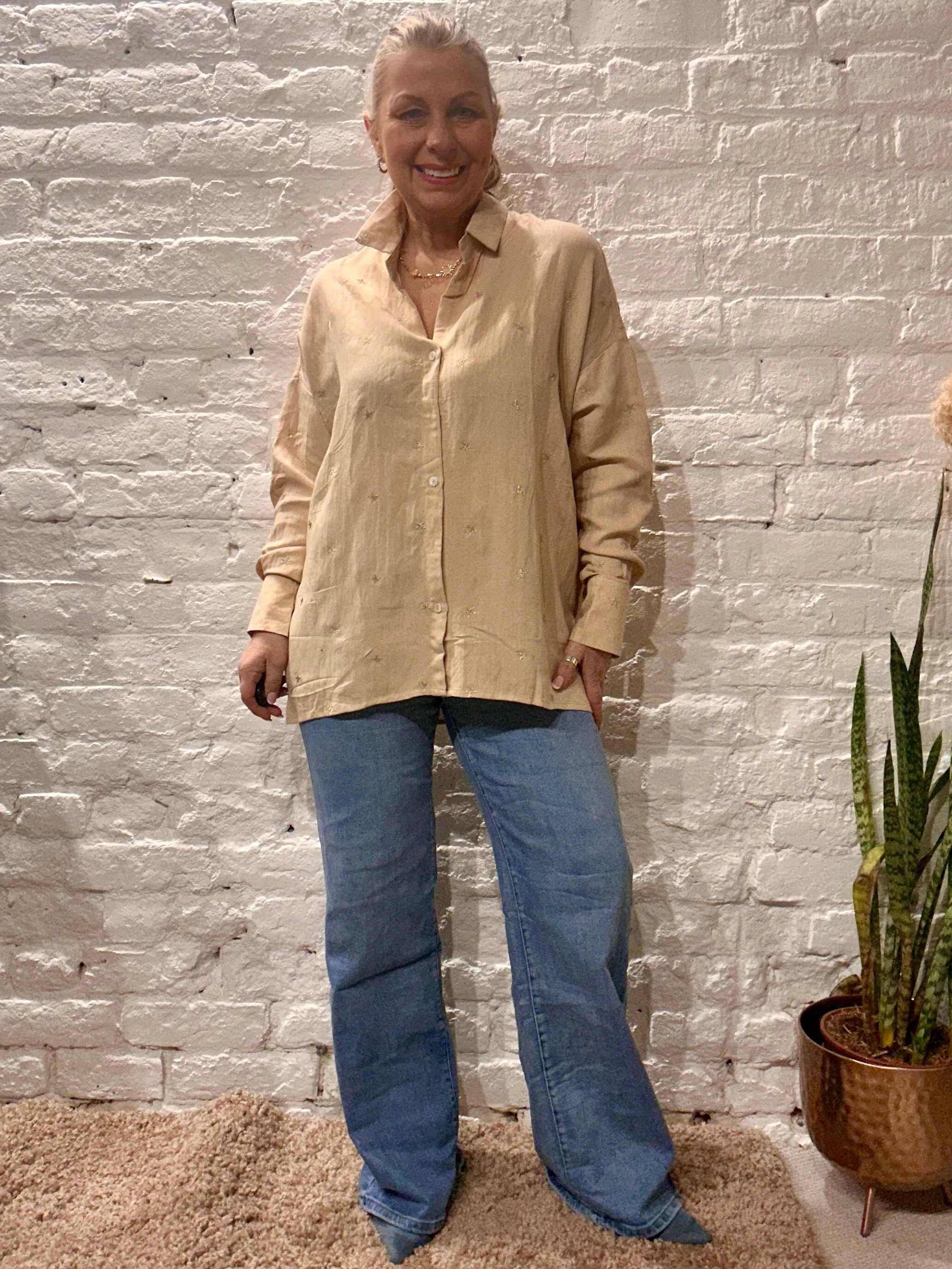 The Prezzo Linen Mix Button Through Embroidered Start Shirt Small to medium